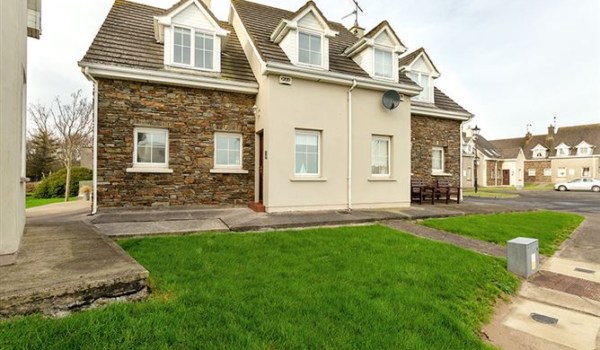 28 Dubh Carrig, Ardmore, Waterford