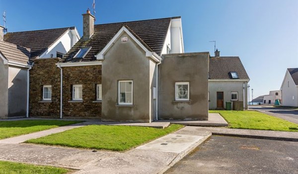 14 Dubh Carrig, Ardmore, Waterford