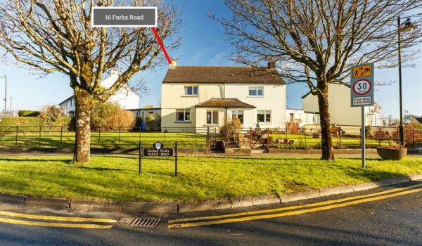 16 Parks Road, Lismore, Waterford